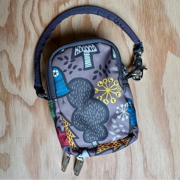 LᴇSᴘᴏʀᴛsᴀᴄ Sᴍᴀʟʟ Zɪᴘᴘᴇʀ Pᴏᴜᴄʜ Wʀɪsᴛʟᴇᴛ ɪɴ Fᴏʀᴇsᴛ Pᴀᴛᴛᴇʀɴ Oᴡʟ ᴀɴᴅ Fᴏx Pʀɪɴᴛ - Picture 3 of 16